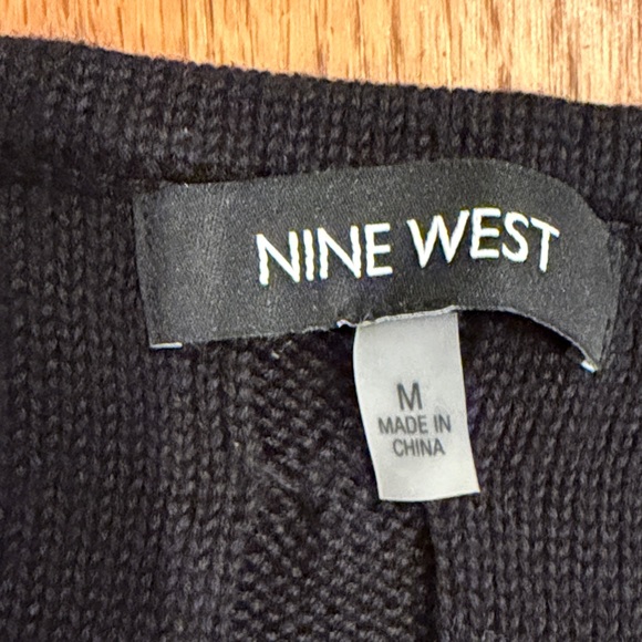 Nine West V-neck Black Long Sleeve Sweater Dress - Picture 2 of 3